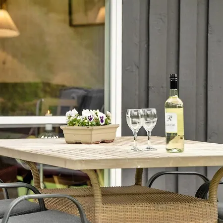 Markvor - 400m From The Sea By Interhome