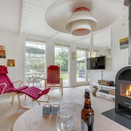 Markvor - 400m From The Sea By Interhome Feriehus *